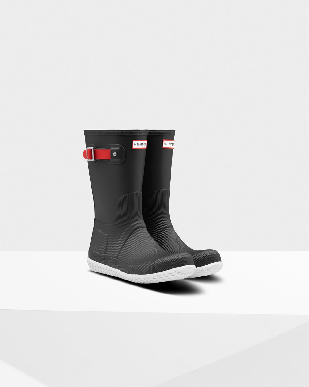 Mens Short Rain Boots - Hunter Original Flat Heel Calendar Sole (70TZHBROY) - Black/Red